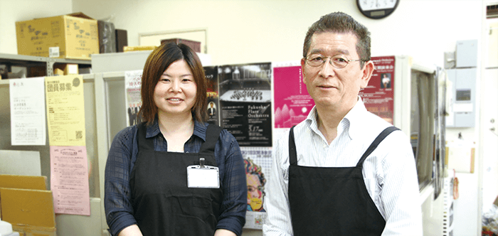 ムジカ テラシマ 社長 寺嶌三徳さん/リペア 林田麻里さん