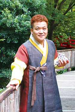 クラウディ・アリマニー