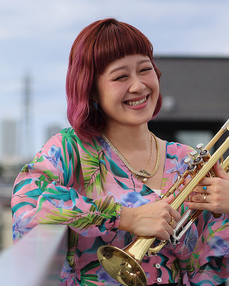 市原ひかり