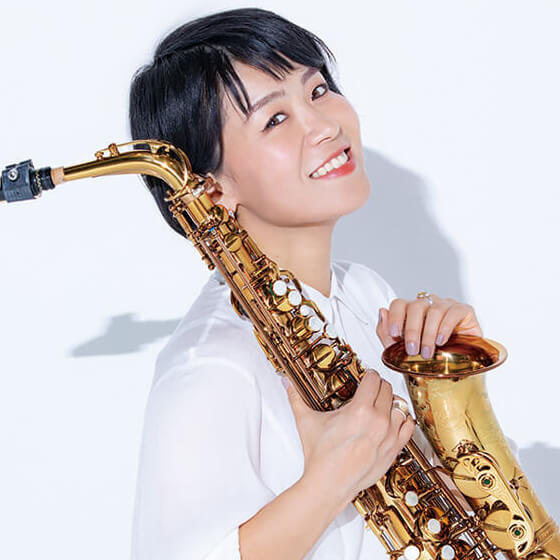 サックス奏者｜堀江有希子 Yukiko Horie ｜アーティストガイド SAX ONLINE