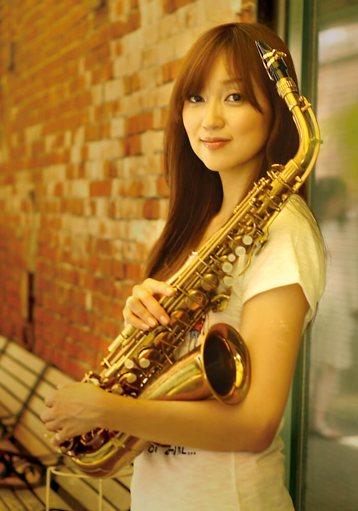 サックス奏者｜遠藤真理子 Mariko Endo ｜アーティストガイド SAX ONLINE